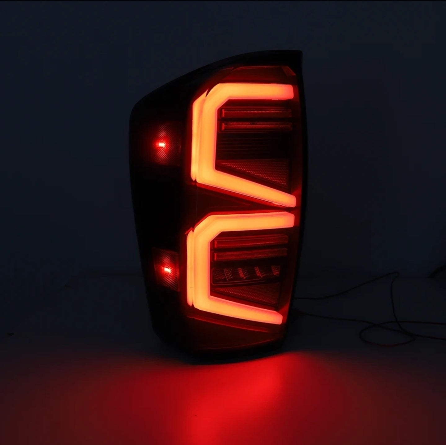 Tacoma 2016-23 LED double C-shaped tail lights