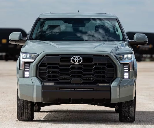 Toyota Tundra 2022-25 LED DRL w/turn signal & QUAD LED